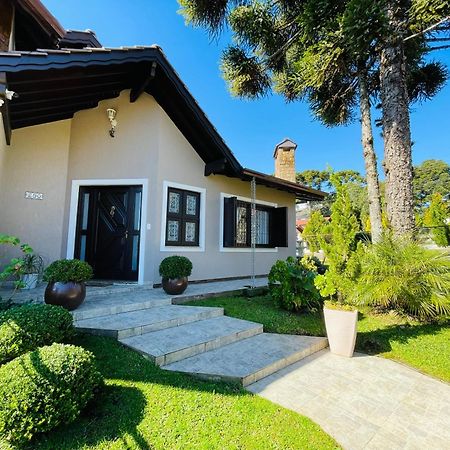 Residencial Pine House Hotel Canela Buitenkant foto