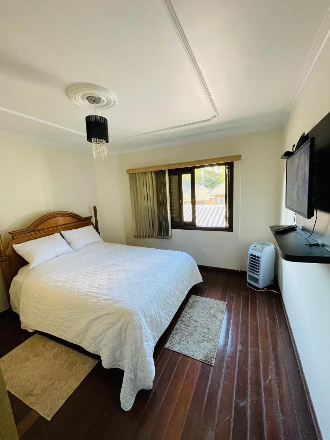 Residencial Pine House Hotel Canela Buitenkant foto