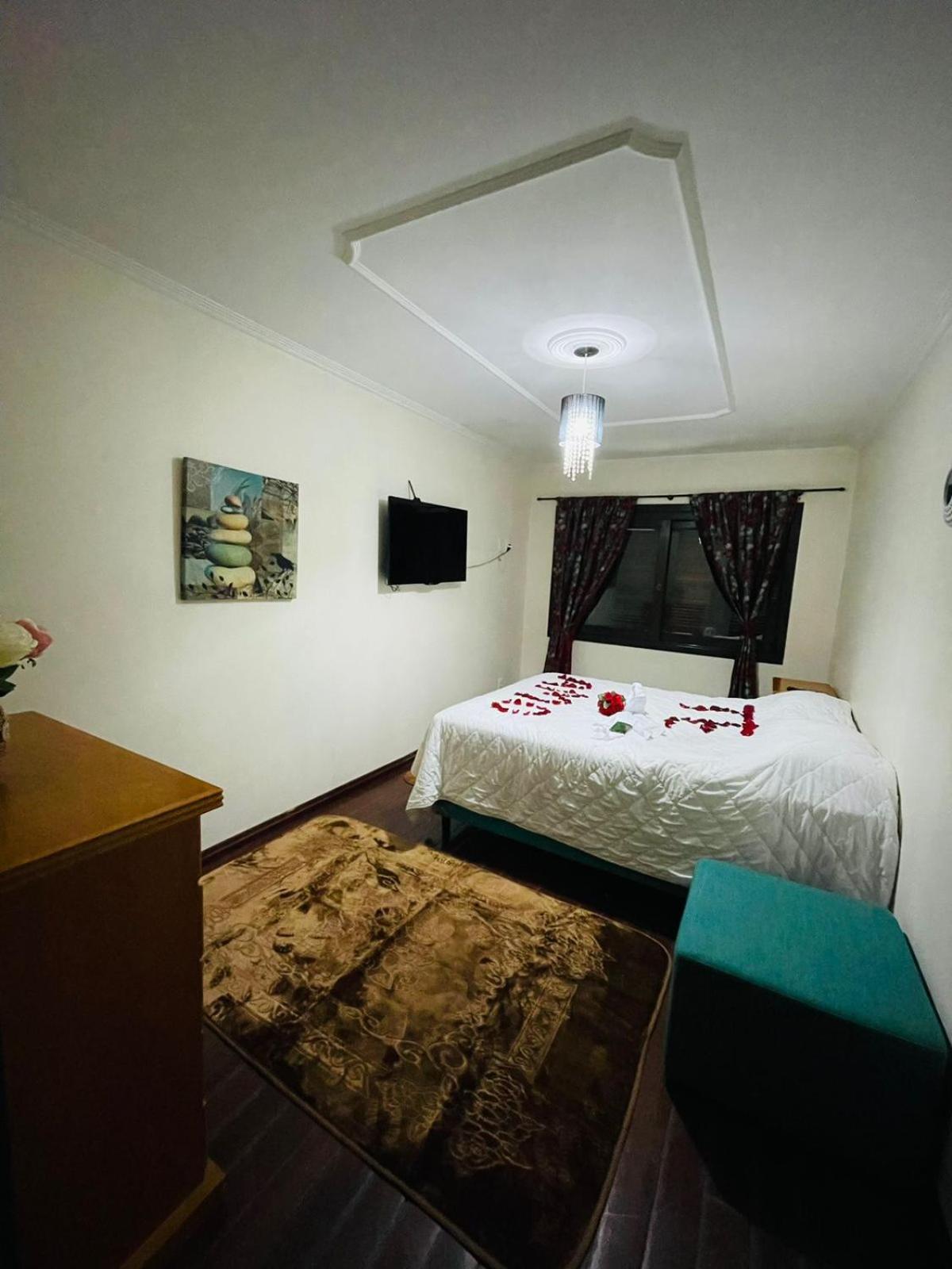 Residencial Pine House Hotel Canela Buitenkant foto